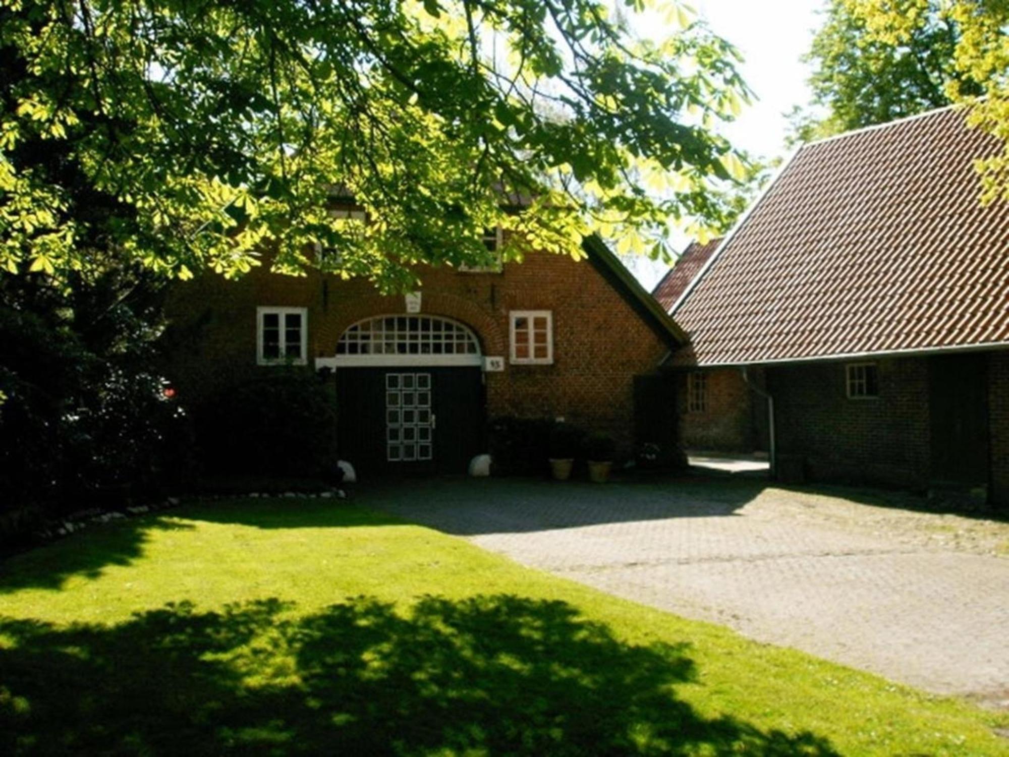 Ammerlaender Ferienwohnung Вестерштеде Экстерьер фото